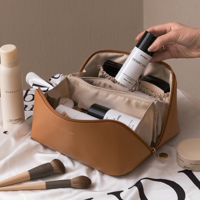 The MiNIT Shop | Large Capacity Cosmetic Travel Bag