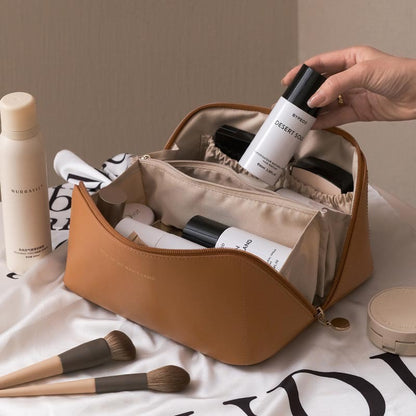 The MiNIT Shop | Large Capacity Cosmetic Travel Bag