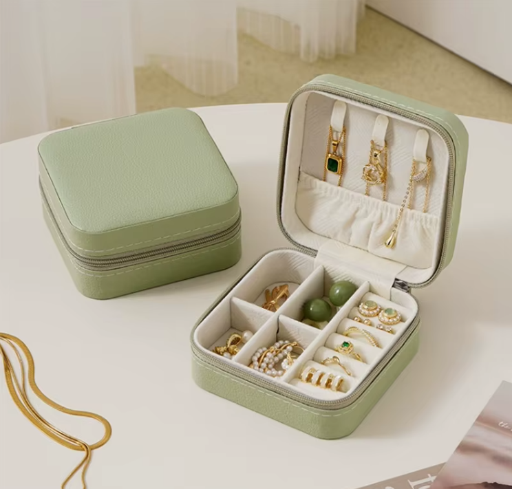 Portable Travel Jewelry Box Organizer - Small